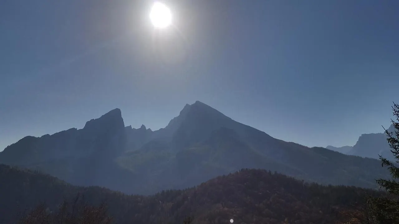 Gaestehaus Weinrebe Schoenau am Koenigsee
